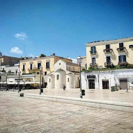 M. Szwed. Old Couette-café Bari