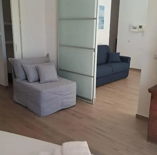 M. Szwed. Old Couette-café 3*