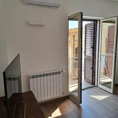 M. Szwed. Old バーリ