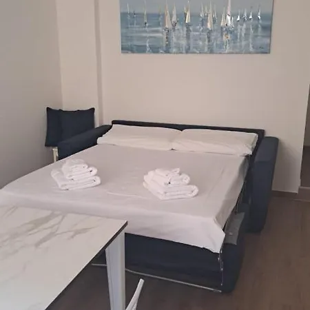 M. Szwed. Old Bed & Breakfast Bari